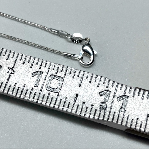 925 Sterling Peridot Green White Crystal Floral Cross Pendant Necklace 21" - Picture 8 of 10